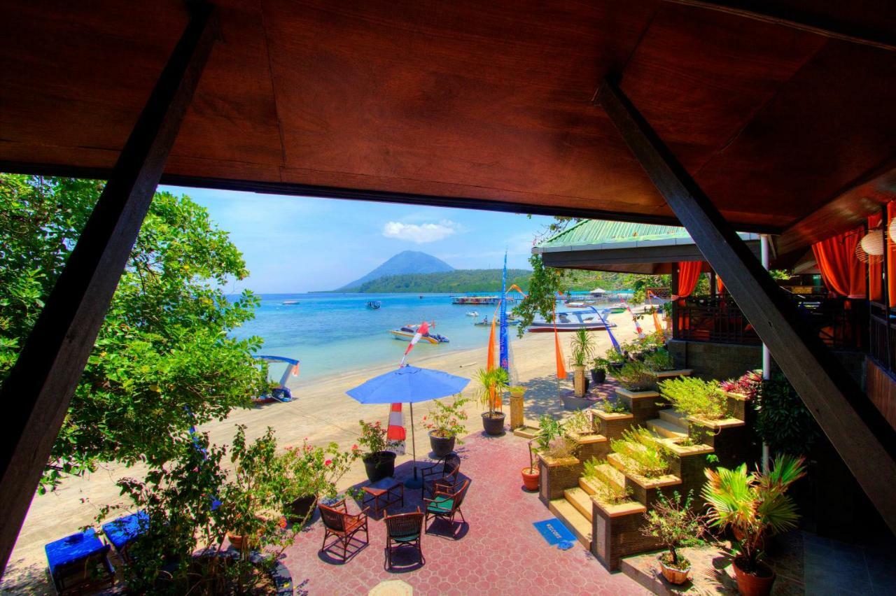 Bastianos Bunaken Dive Resort Exterior photo